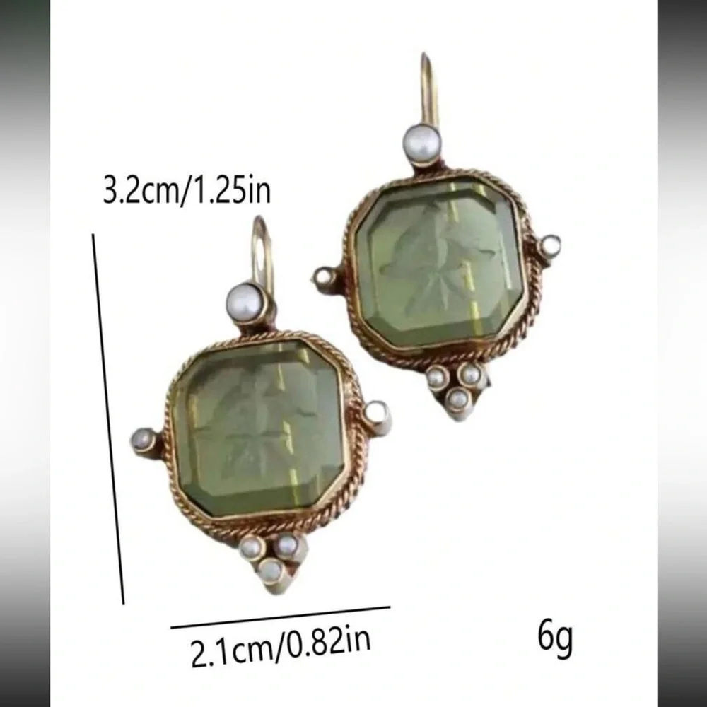Luxe blue natural gemstone dangle earrings - Picture 3 of 3